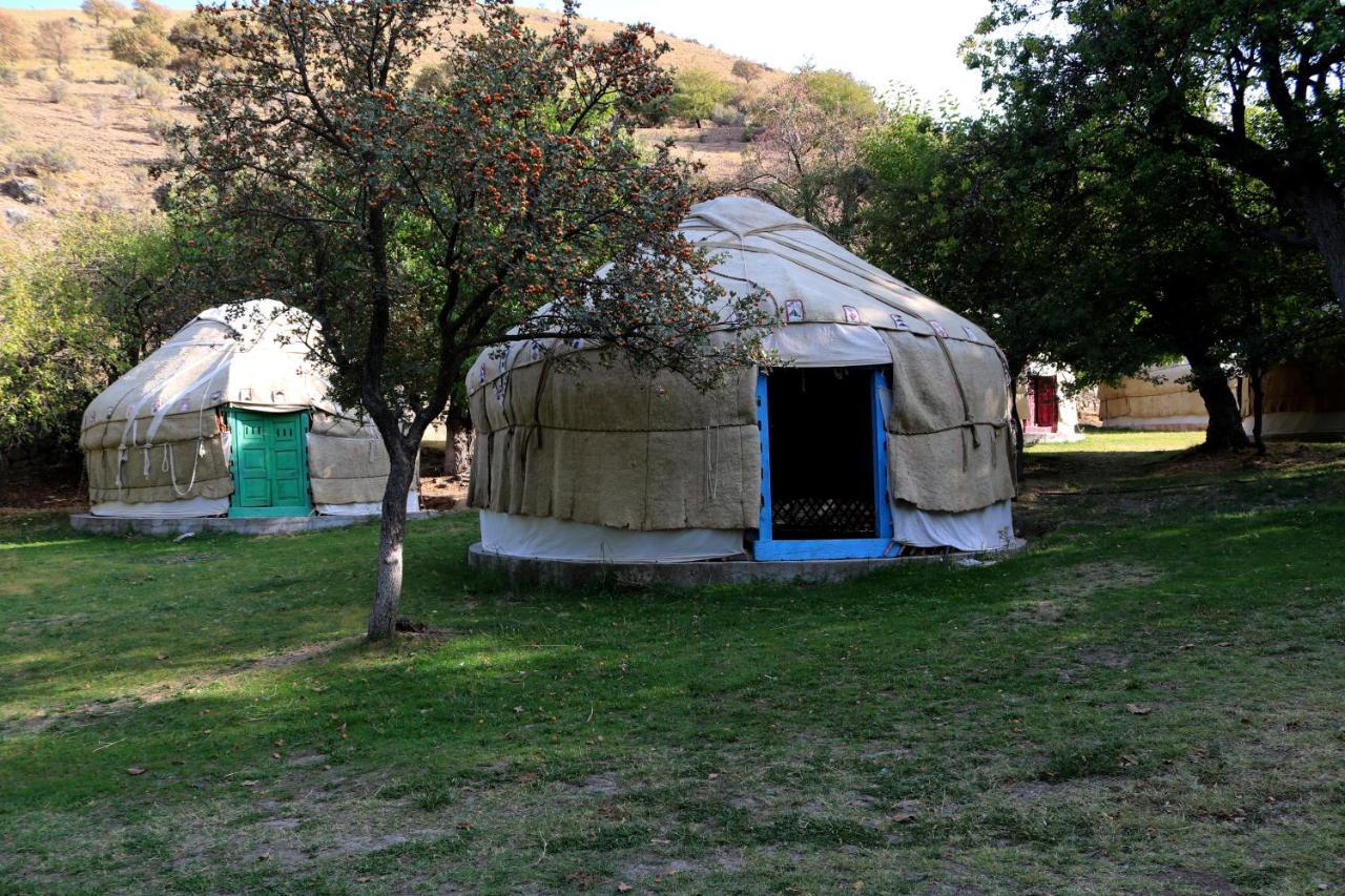 Отель Комплекс для отдыха Sayyod Yurt Chuprak Экстерьер фото